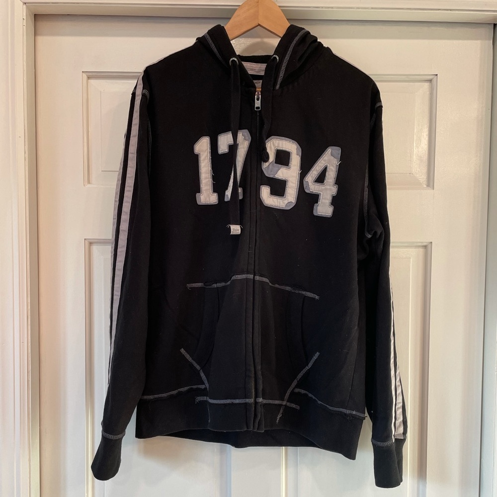 Slade Wilder Hooded Zipper up Sweatshirt
